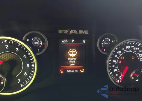 2022 Ram 1500 Big Horn 4X2 6'4 Box from USA, damaged, VIN 1C6RREBT4NN152981